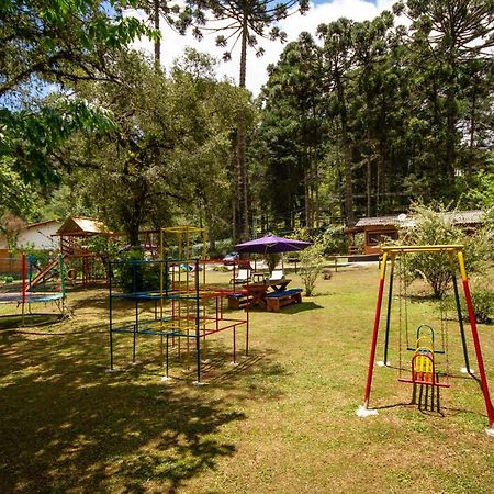 Empório reserva da serra com área lazer natureza e excelente localização Campos do Jordão Esterno foto