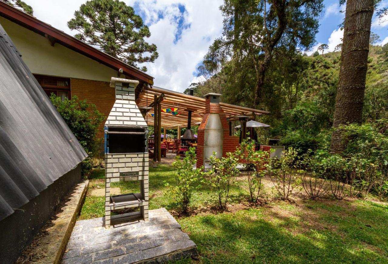 Empório reserva da serra com área lazer natureza e excelente localização Campos do Jordão Esterno foto